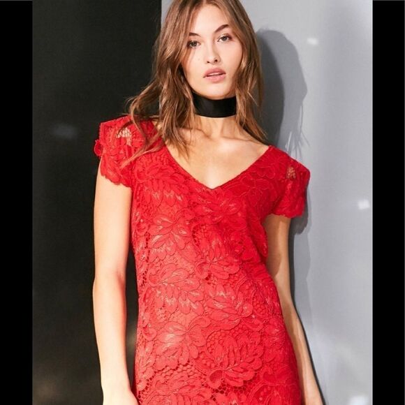 New. BB DAKOTA Jacqueline lace mini dress.  NWT - Picture 4 of 9